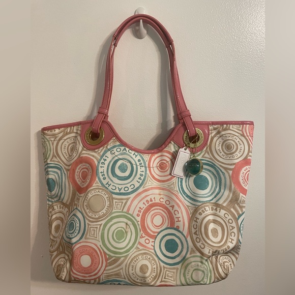 Coach Handbags - Coach Tote Bag